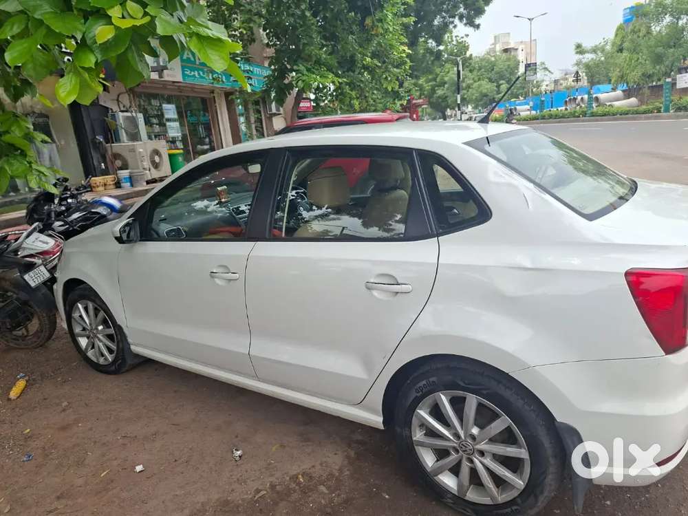 Volkswagen Ameo 2017 Petrol Highline Plus
