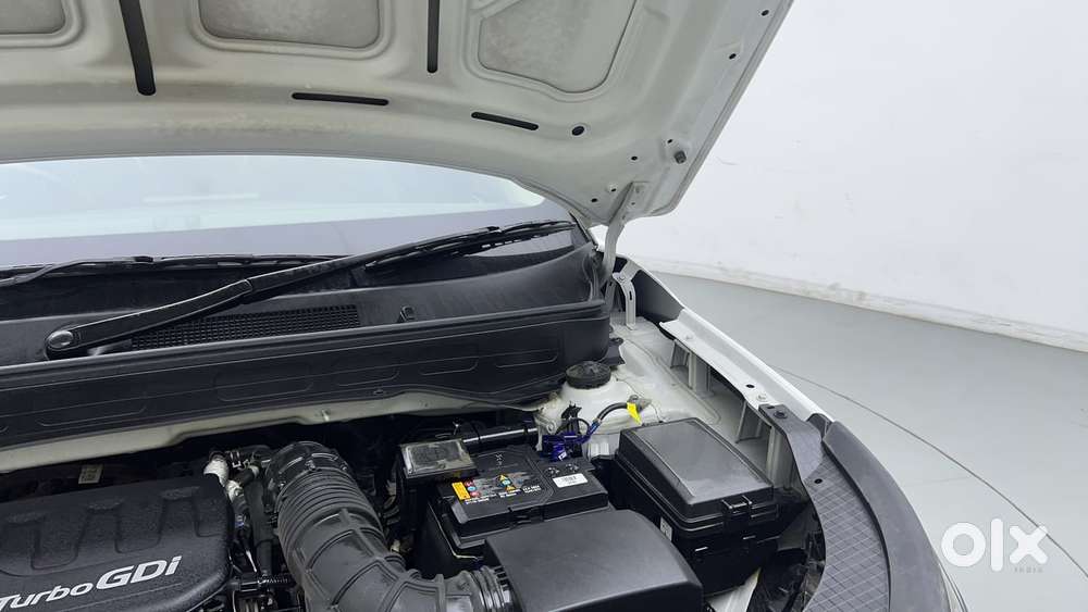 Hyundai Venue S (o) 1.0 Turbo Mt, 2023, Petrol