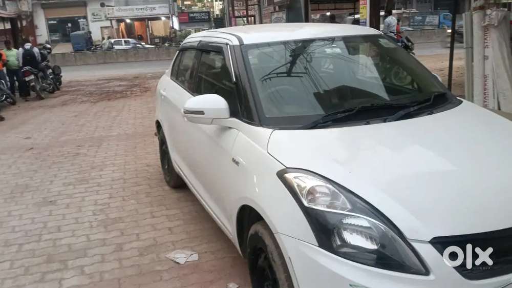Maruti Suzuki Swift Dzire 2016 Petrol Well Maintained