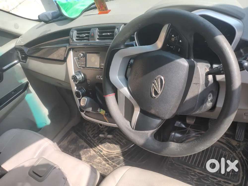 Mahindra Kuv100 Nxt 2017 K8 Top Model