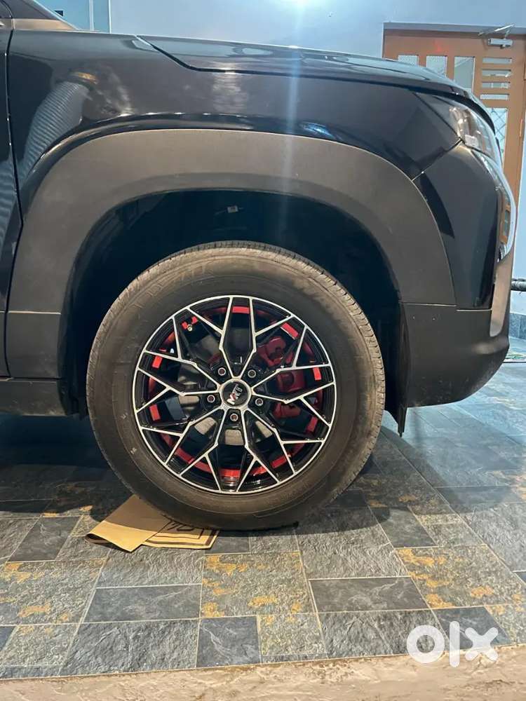 Maruti Suzuki Brezza Vxi 2025