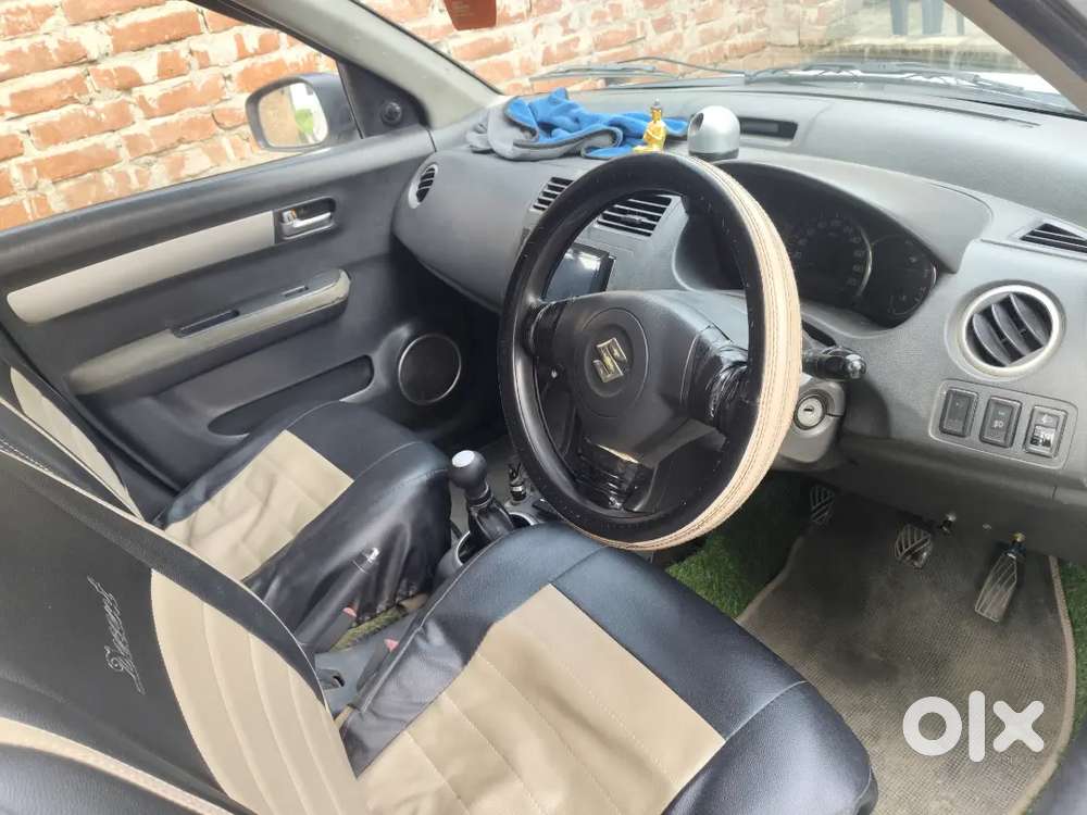 Maruti Suzuki Dzire Tour 2010