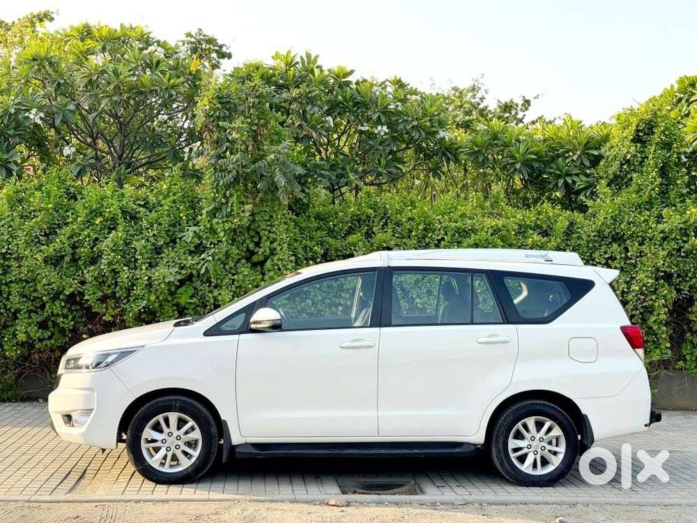 Toyota Innova Crysta 2.4 Gx Limited Edition 8 Str, 2023, Diesel