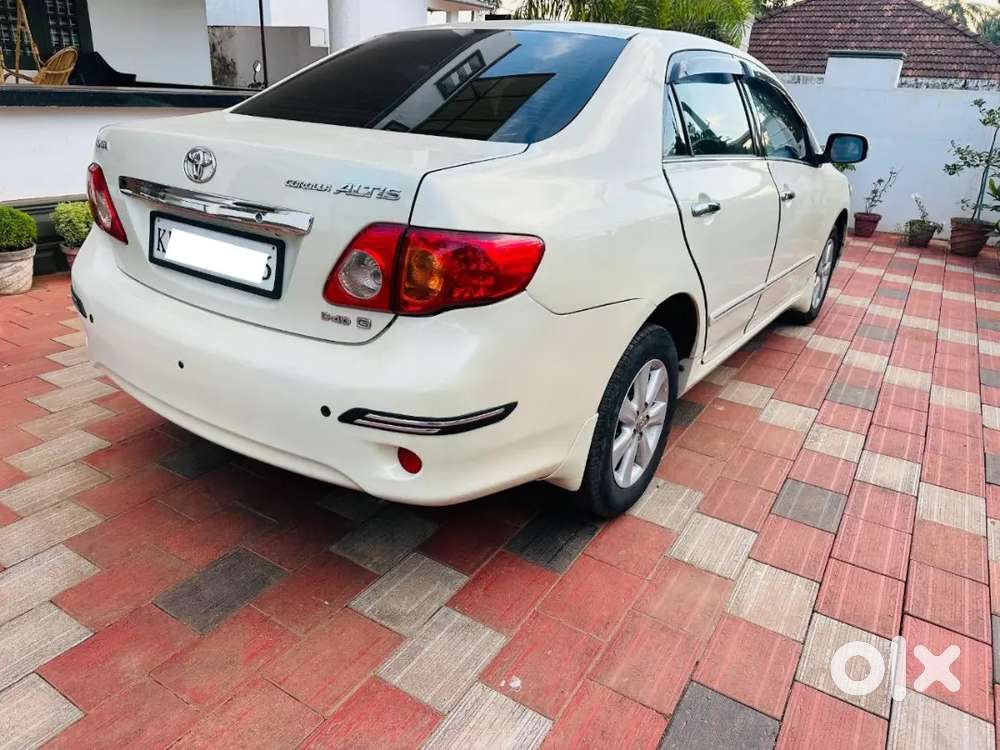 Toyota Corolla Altis 2011 Diesel Manual