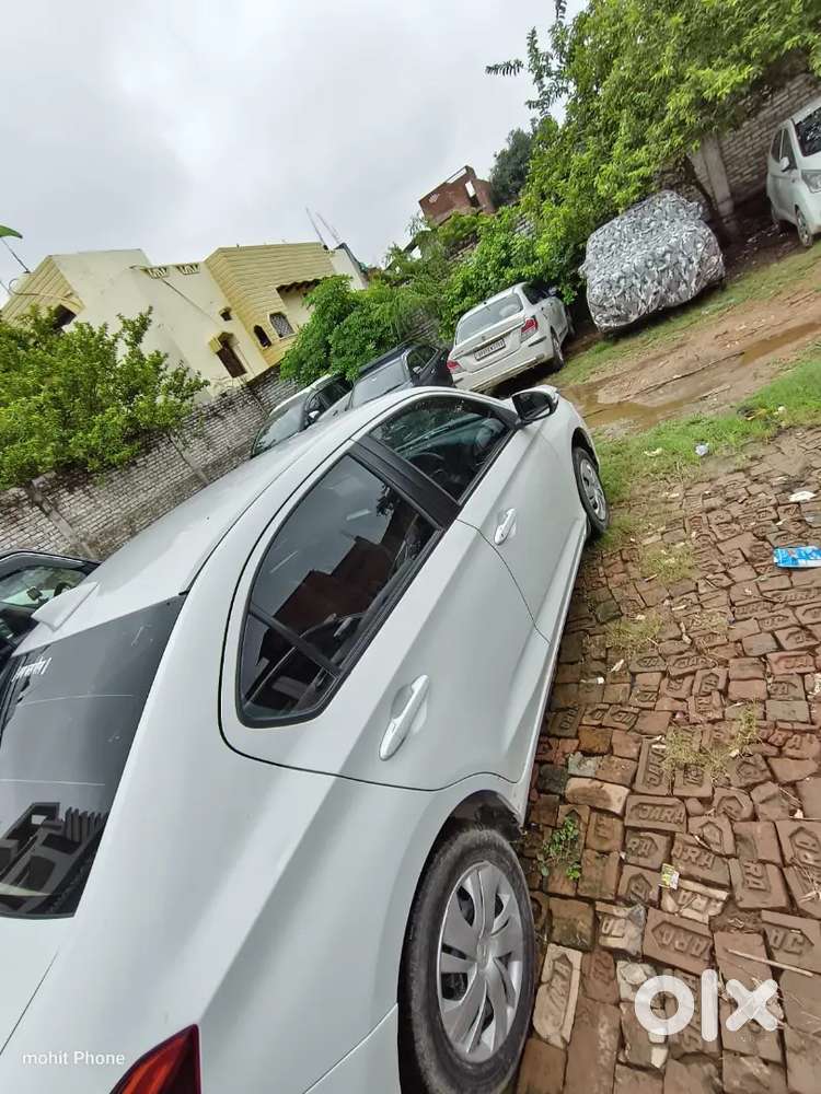 Honda Amaze Mt 2025