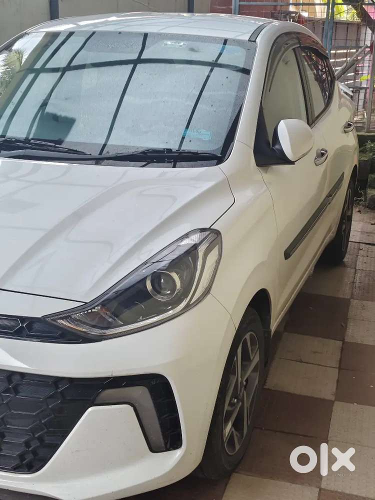 Hyundai Aura Sx Plus Amt  2023  First Owner  30k Km