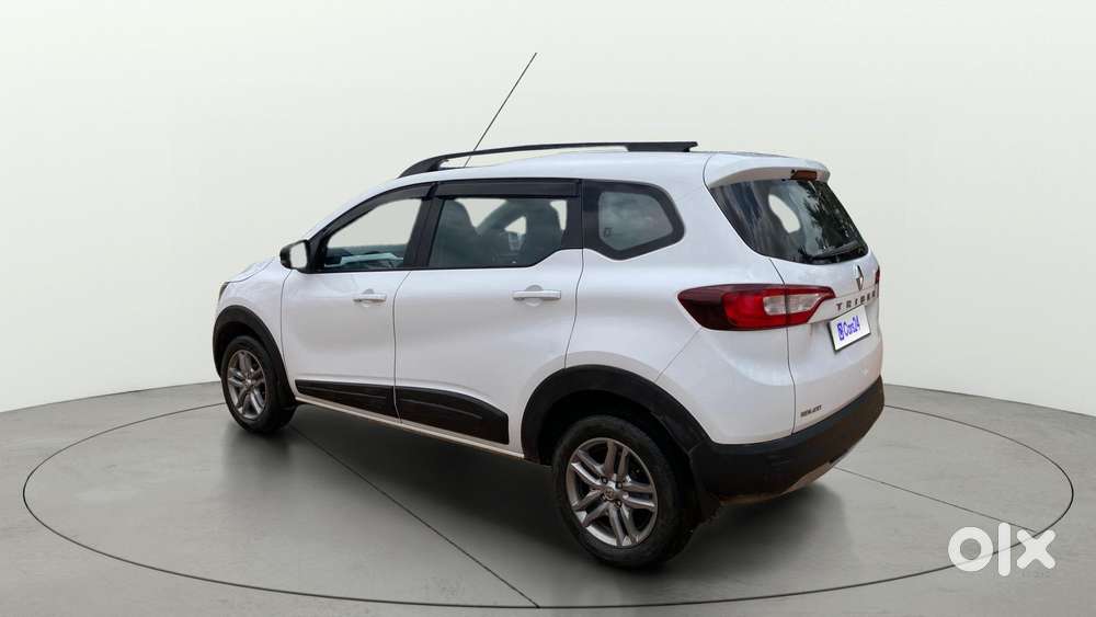 Renault Triber Rxz, 2021, Petrol