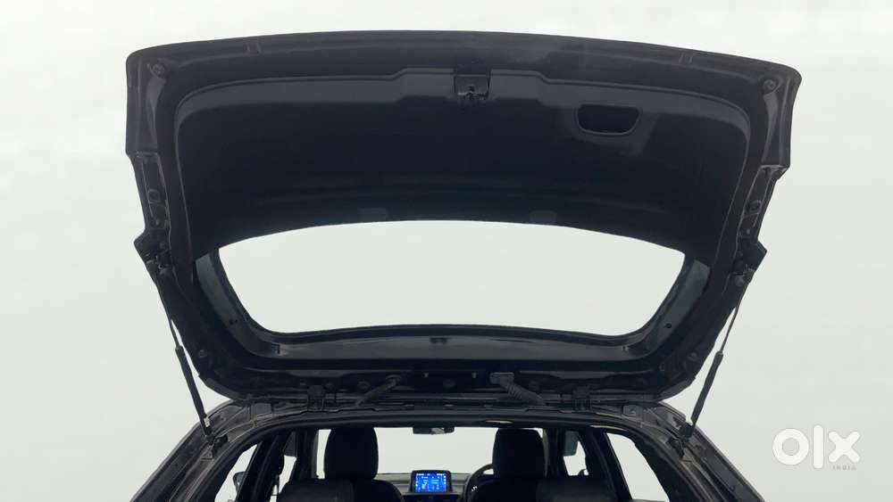 Tata Altroz Xz Plus I-turbo (s) Dark Edition, 2023, Petrol