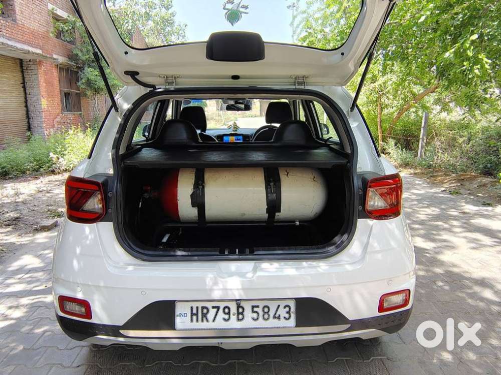 Hyundai Venue E, 2019, Cng & Hybrids