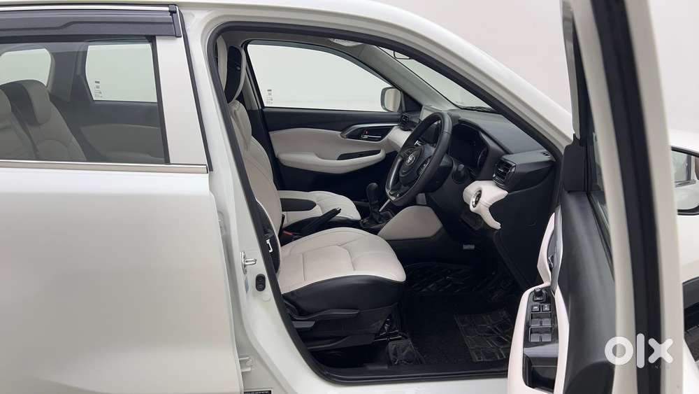 Toyota Urban Cruiser Hyryder 1.5 E Neo Drive, 2026, Petrol