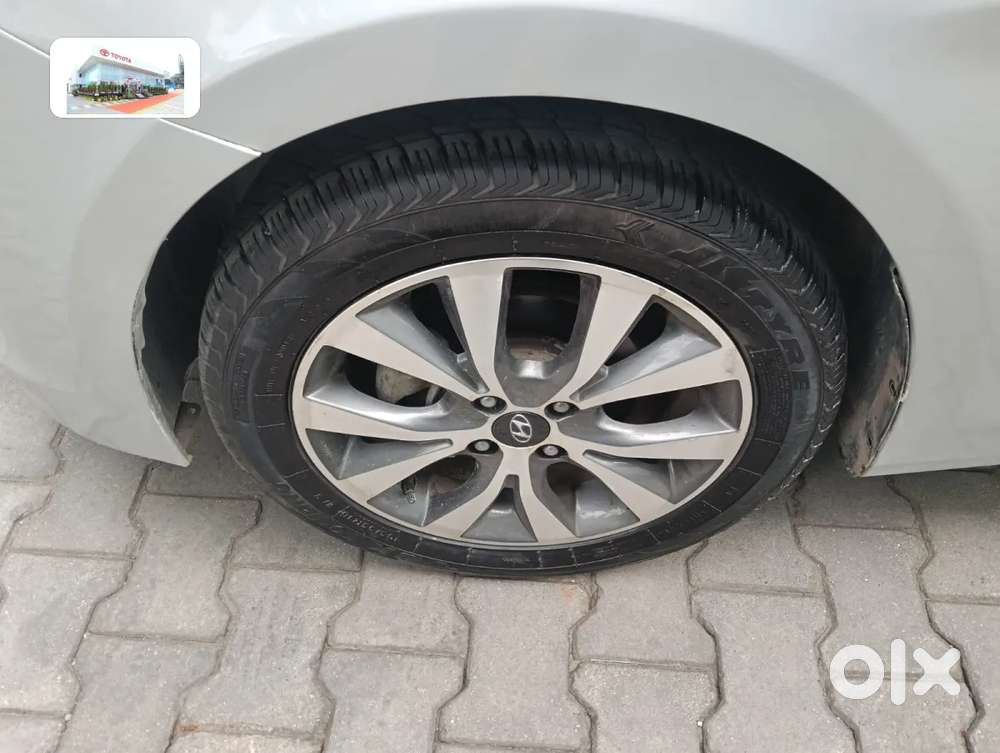 Hyundai Verna Fluidic 1.6 Vtvt Sx, 2016, Petrol