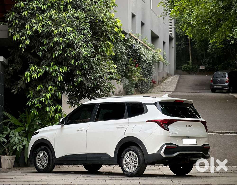 Kia Carens 1.5 Prestige 7 Str, 2023, Petrol