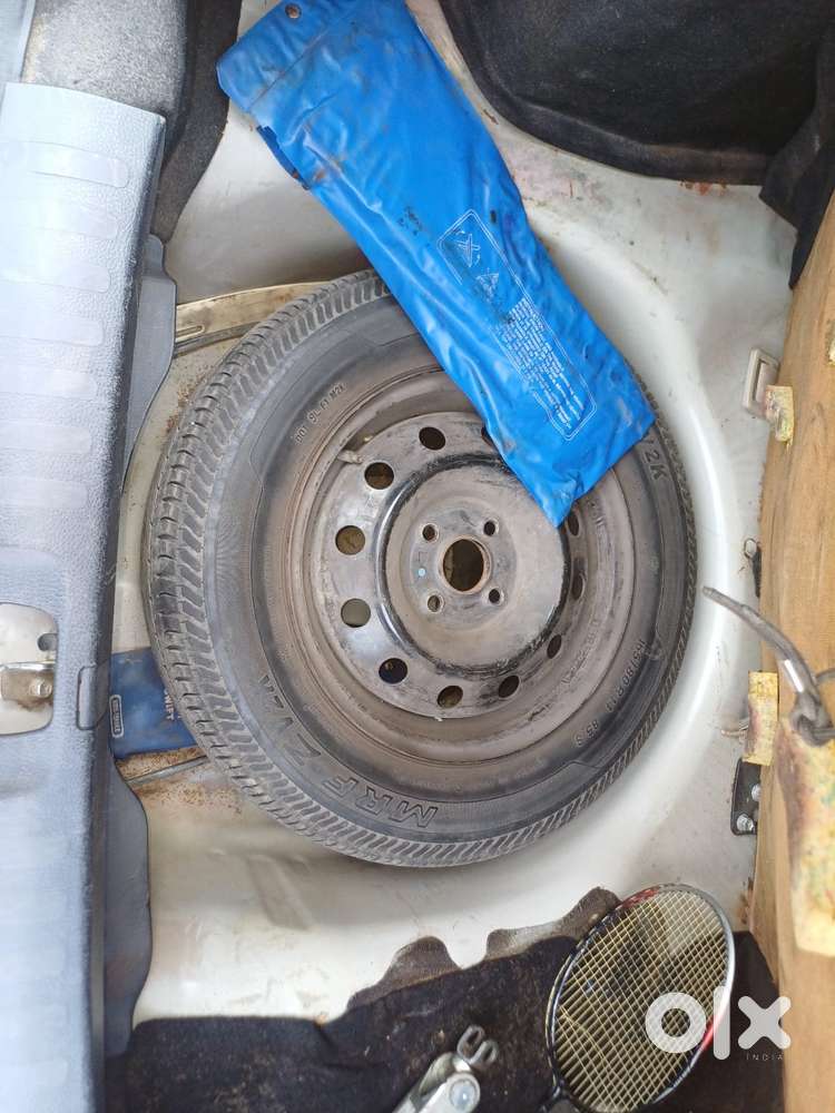 Maruti Suzuki Swift Dzire 1.2 Vxi Bsiv, 2012, Petrol