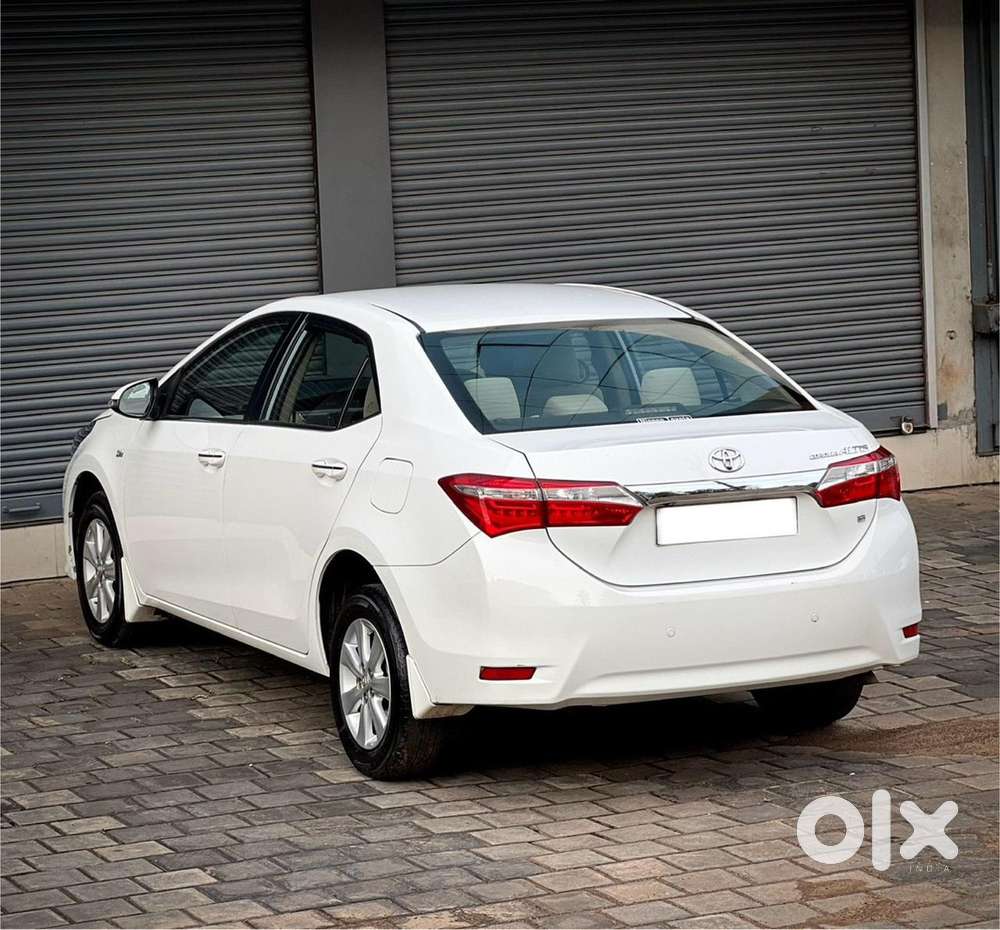 Toyota Corolla Altis Petrol Manual 2015