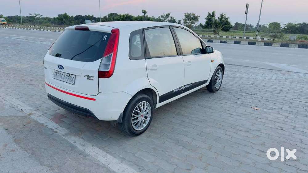 Ford Figo Titatinium Blu 1.5l Tdci, 2013, Diesel