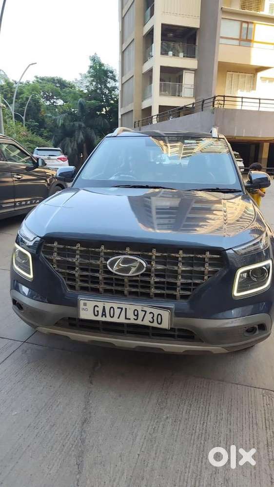Hyundai Venue 2020 Petrol 68000 Km Driven