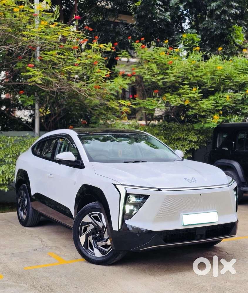 Mahindra Xev 9e Pack Three (top Model), 2025, Electric