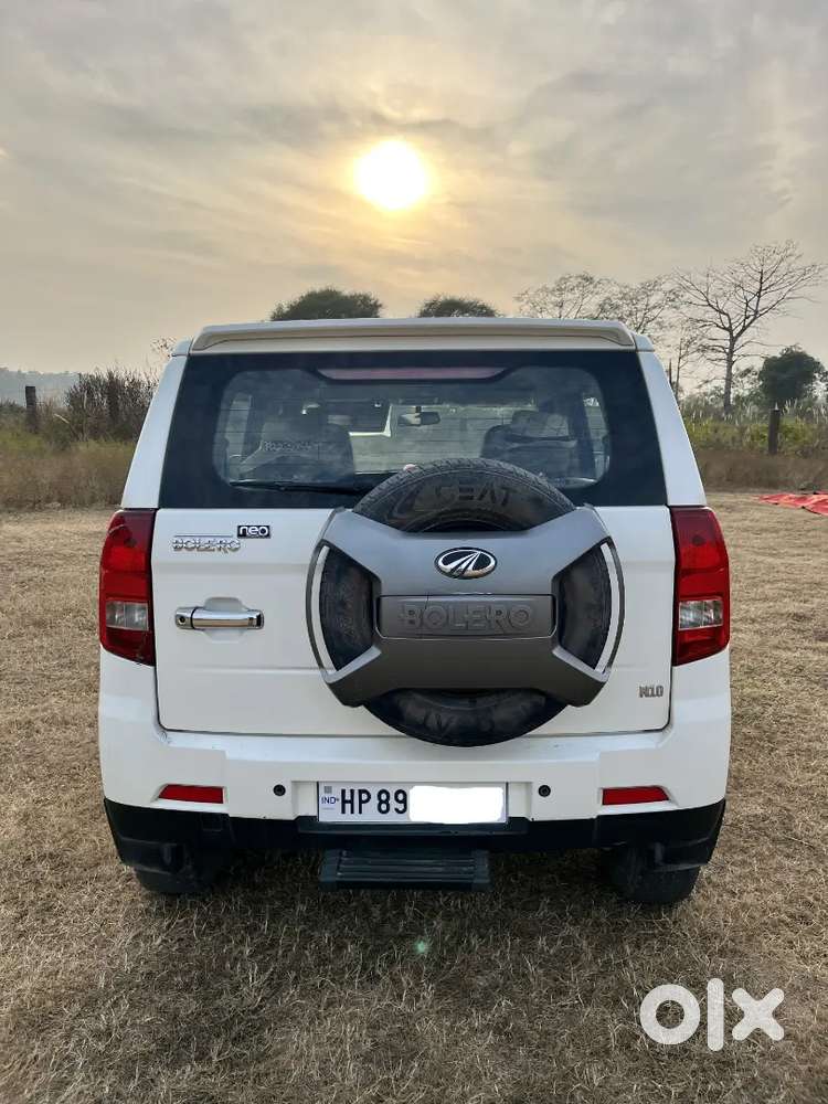 Mahindra Bolero Neo N10
