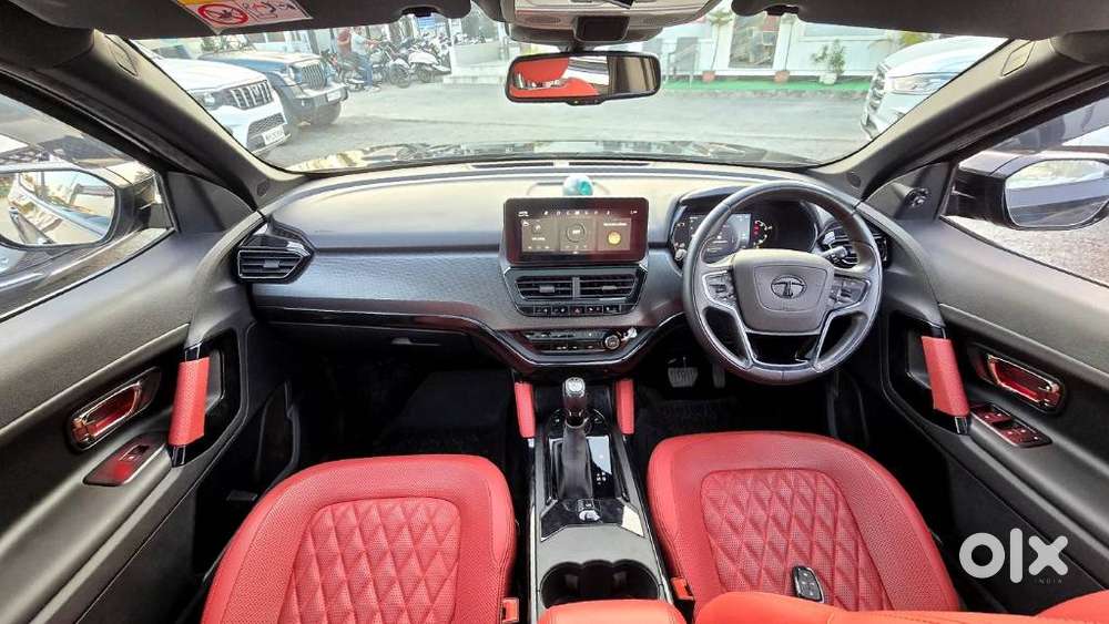 Tata Safari, 2023, Diesel