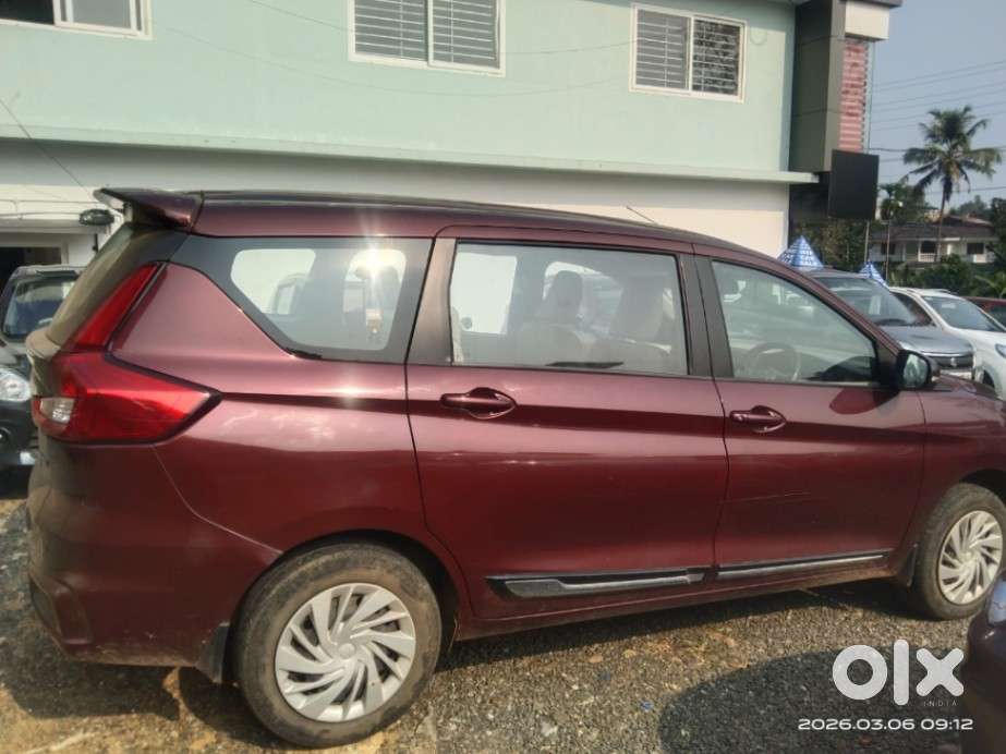 Maruti Suzuki Ertiga 2022-2023  Vxi, 2022, Petrol