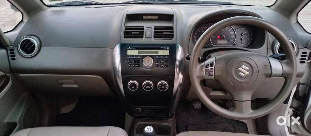 Maruti Suzuki Sx4 Zxi Mt Bsiv, 2010, Petrol