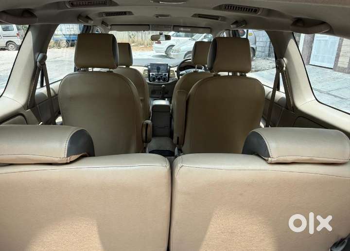 Toyota Innova 2.5 Gx (diesel) 8 Seater, 2013, Diesel