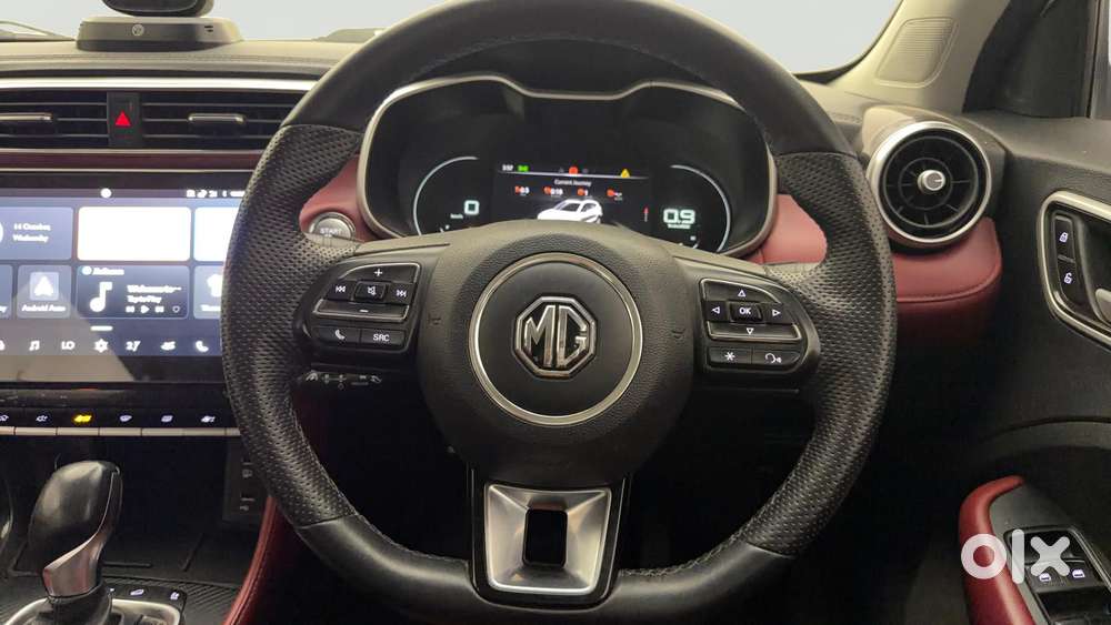 Mg Astor 1.5 Savvy Cvt S Red, 2024, Petrol