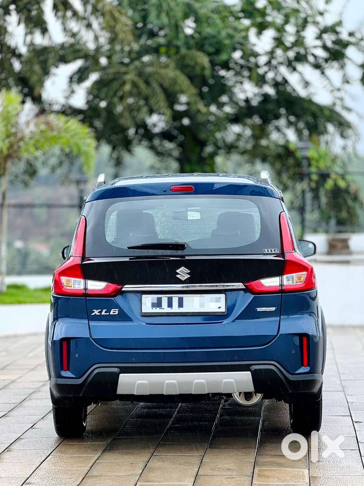 Maruti Suzuki Xl6 1.5 Alpha Plus At, 2021, Petrol