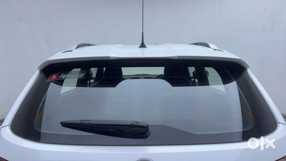 Nissan Magnite 1.0 Xv Premium Turbo Cvt, 2021, Petrol