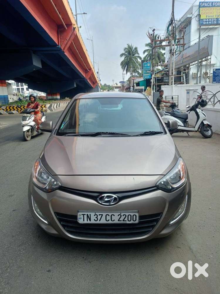 Hyundai I20 Sportz Plus Cvt, 2013, Petrol