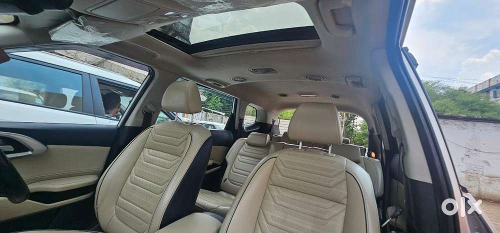 Kia Carens 1.5 Luxury Plus Turbo Dct 7 Str, 2022, Diesel