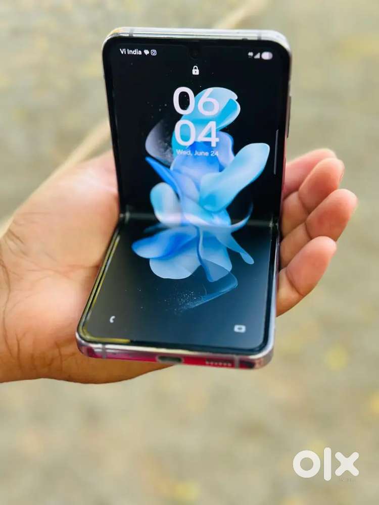 Buy & Sell Second Hand Flip in Madhya Pradesh, Used Samsung Mobile