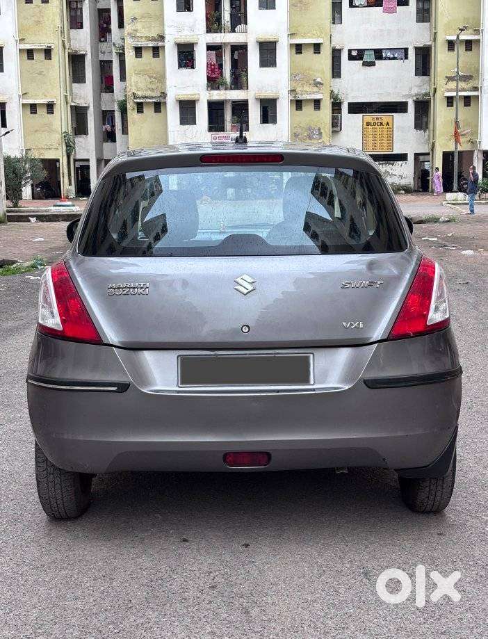 Maruti Suzuki Swift Vxi Optional, 2013, Petrol