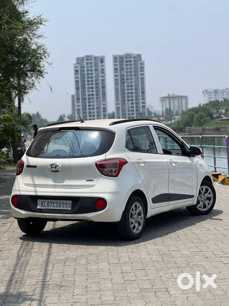 Hyundai Grand I10 1.2 Kappa Magna At, 2019, Petrol
