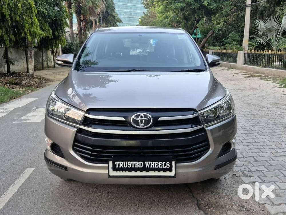 Toyota Innova Crysta 2.4 G Mt 7 Str, 2017, Diesel