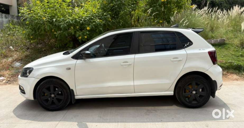 Volkswagen Polo Petrol Highline 1.2l, 2011, Petrol