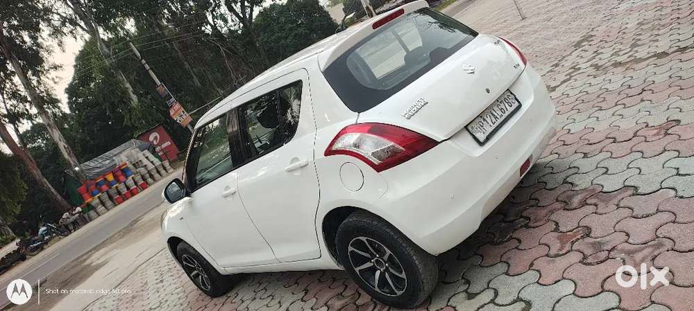 Maruti Suzuki Swift 2016 Petrol 65000 Km