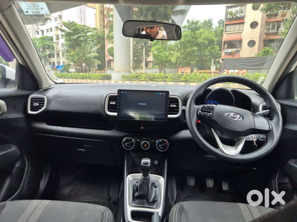 Hyundai Venue 1.2 S (o), 2019, Petrol