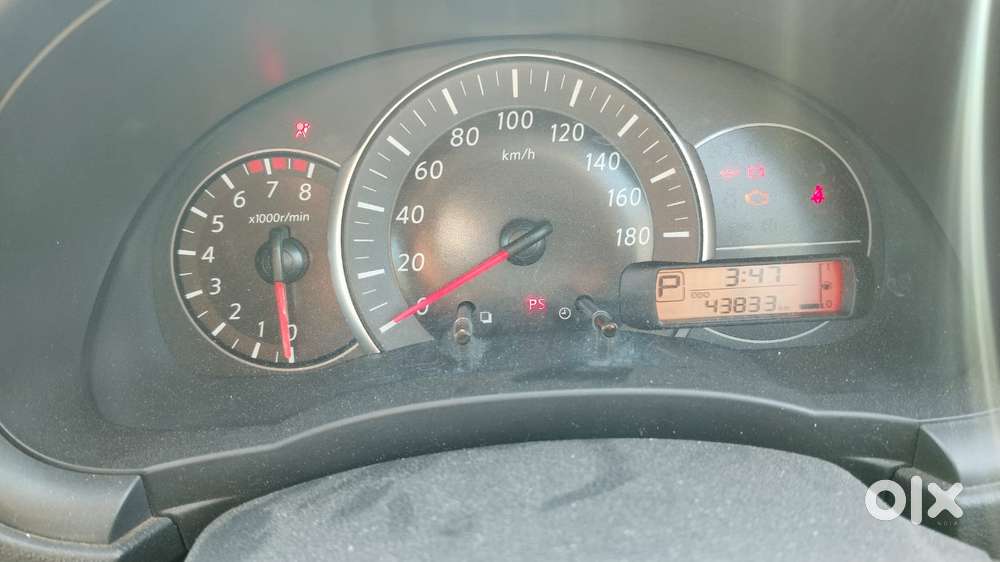 Nissan Micra Xl Cvt, 2017, Petrol