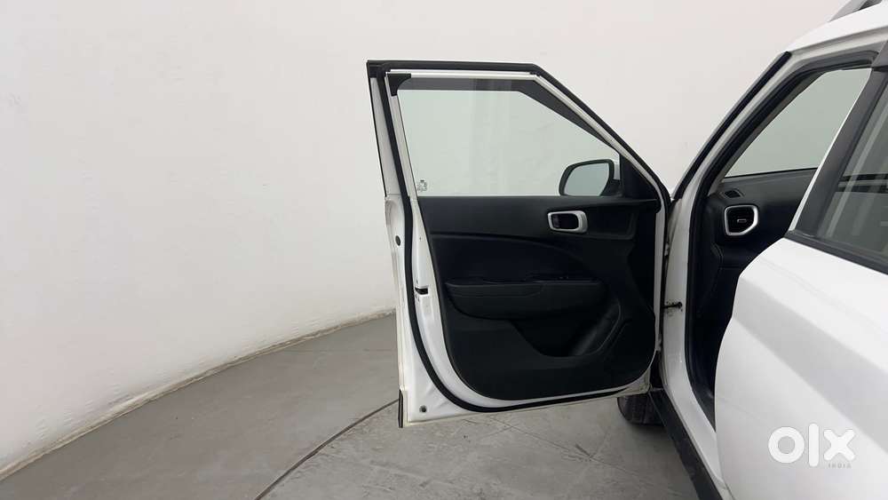 Hyundai Venue Sx Plus Turbo Dct, 2019, Petrol