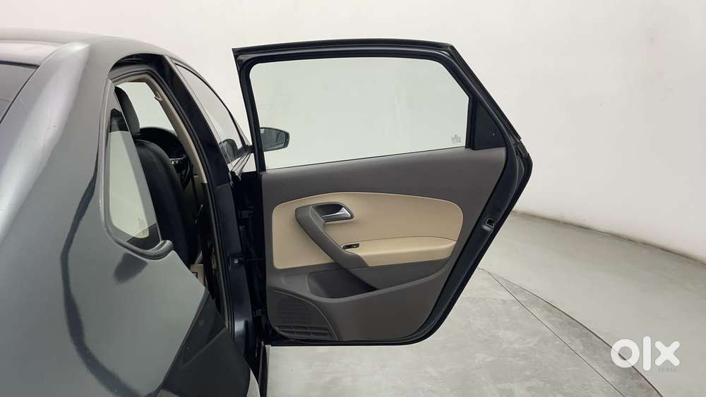 Volkswagen Vento 2013-2015 1.2 Tsi Highline At, 2017, Petrol