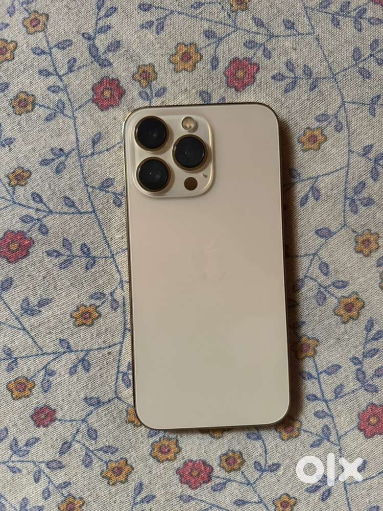 Bahut Badhiya phone Hai Hai koi Kami nahin Hai