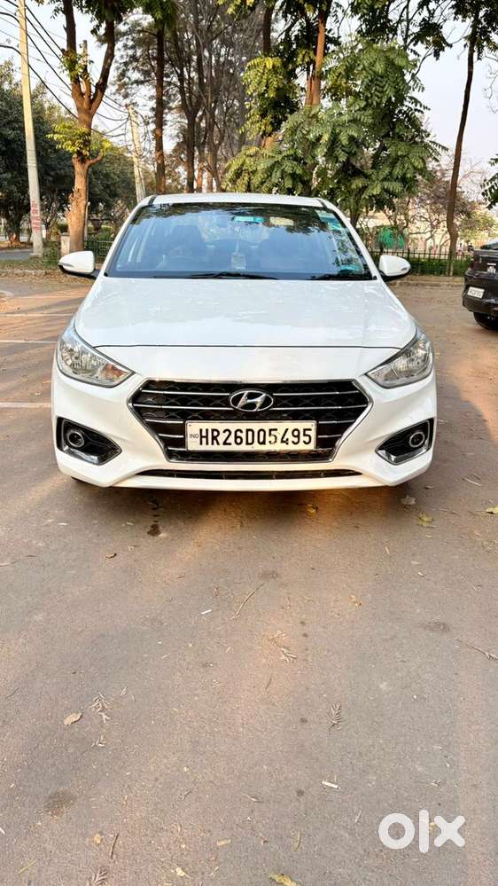 Hyundai Verna 1.6 Ex Vtvt, 2018, Petrol