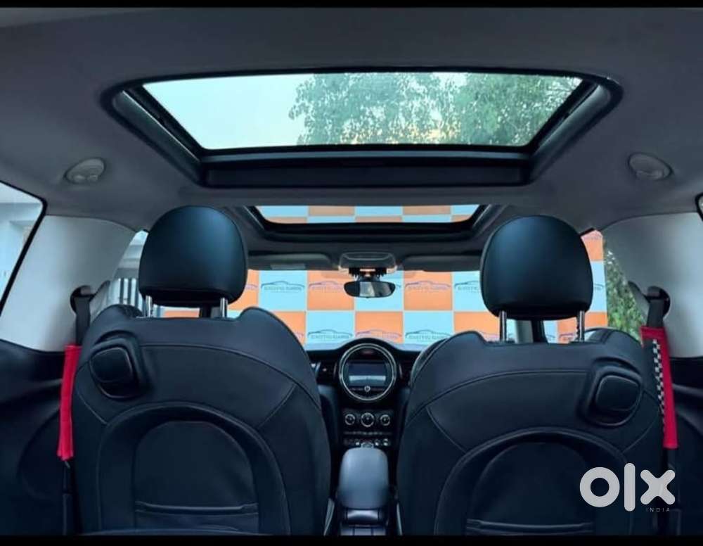 Mini Cooper 3 Door John Works, 2018, Petrol