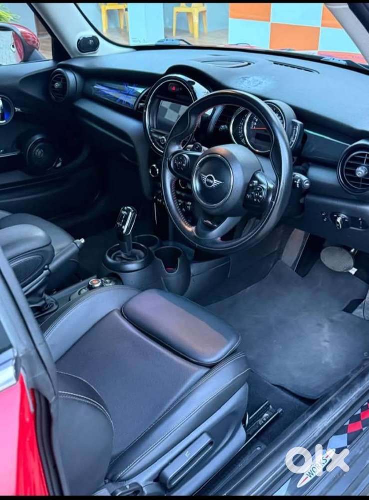 Mini Cooper 3 Door John Works, 2018, Petrol