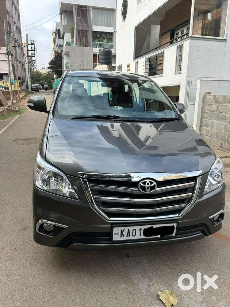 Toyota Innova 2015 Diesel 124000 Km Driven