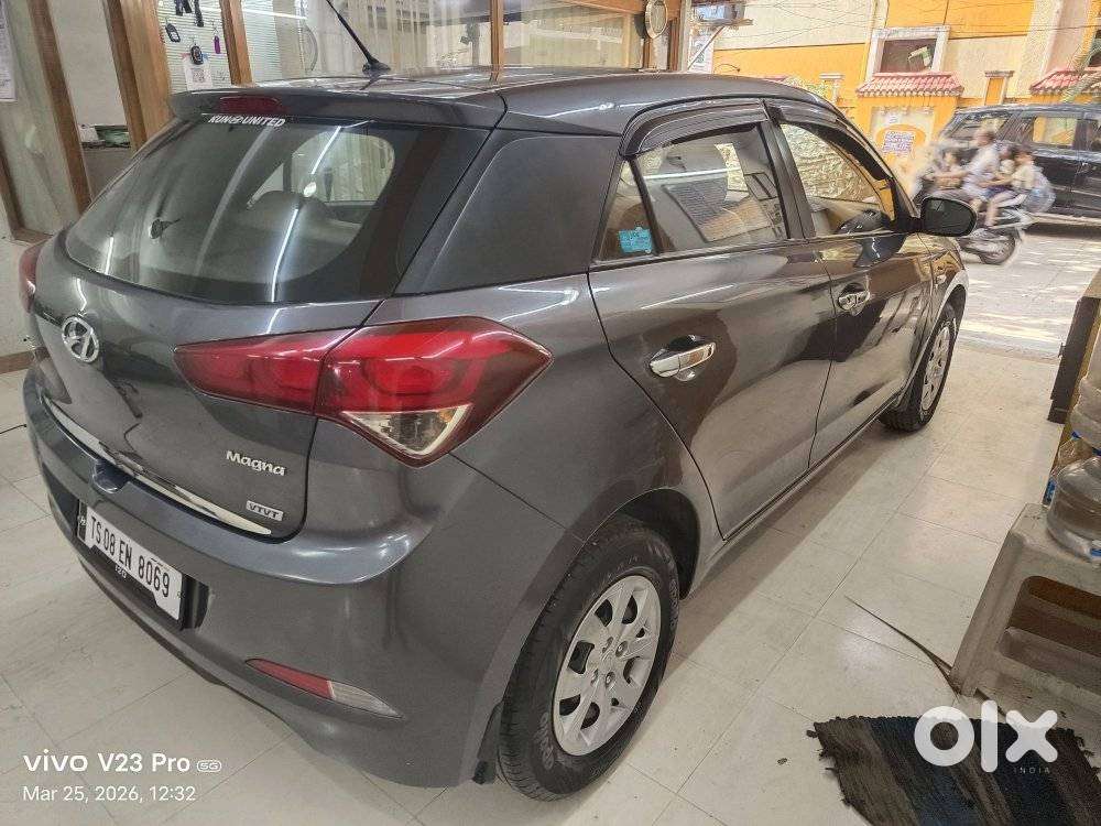 Hyundai I20 Magna 1.2 Mt, 2015, Petrol