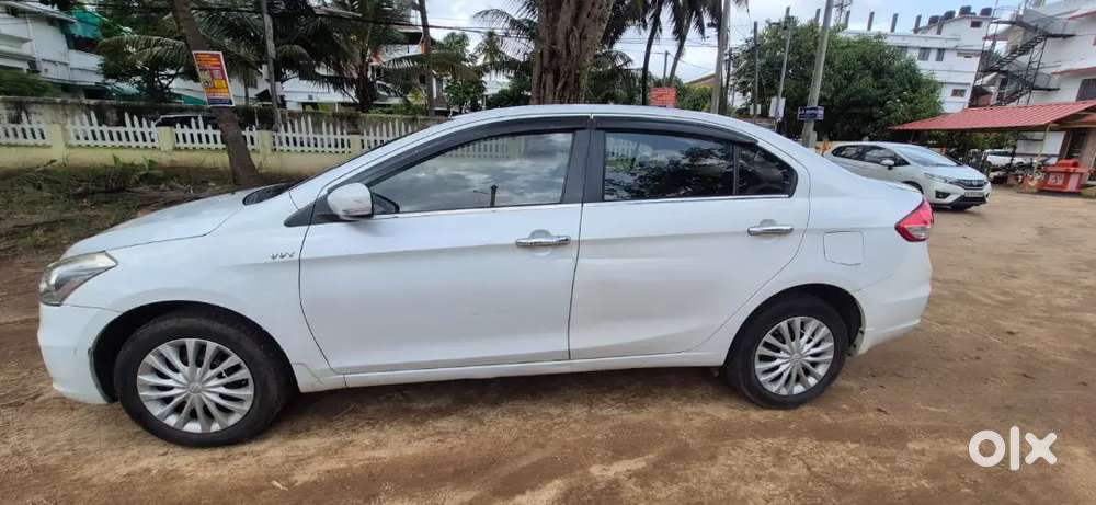 Maruti Suzuki Ciaz 2014-2017 Plus Petrol Manual