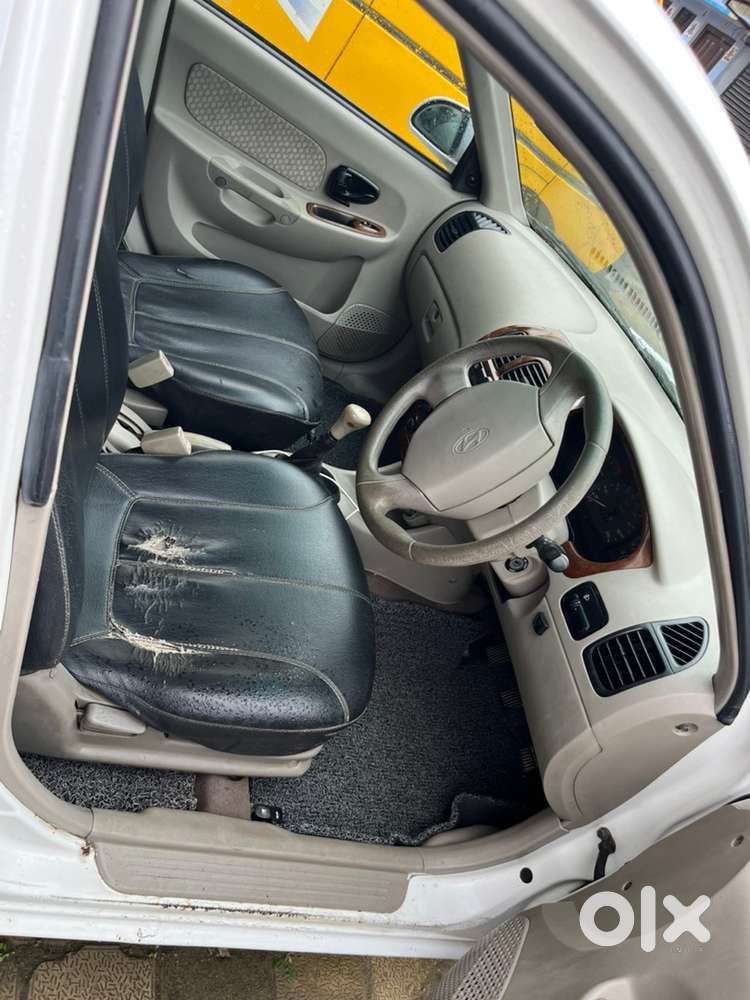 All Features Are Working And Good Condition