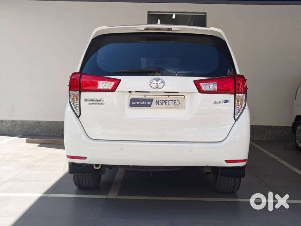 Toyota Innova Crysta 2017